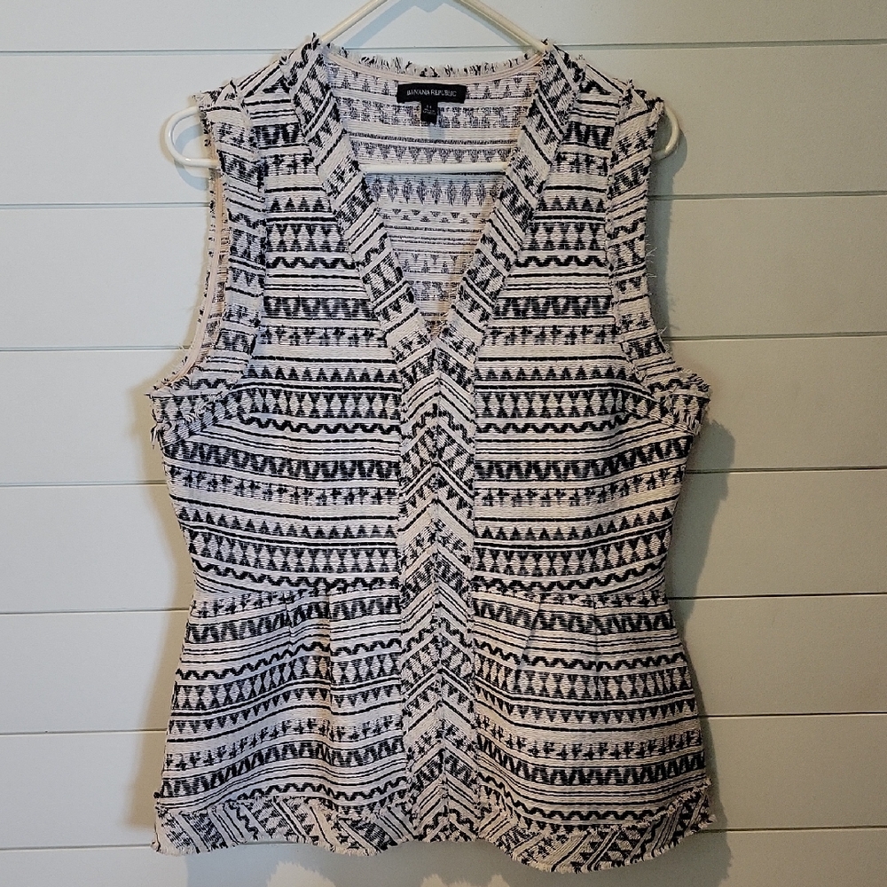 BANANA REPUBLIC JACQUARD KNIT TOP  14 BLACK/IVORY